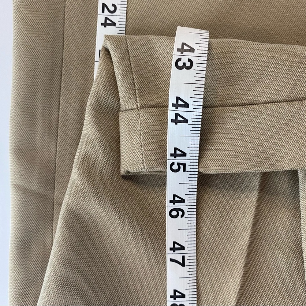 Greg Norman 40X34 Khaki Pants PRELOVED See Pictures for Stains - Picture 14 of 14